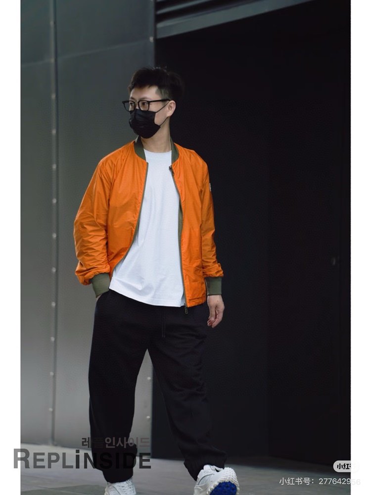 레플리카 명품 [MONCLER] 몽클레어 리버서블 봄버 바람막이 자켓 남녀공용 - 사이즈 실사