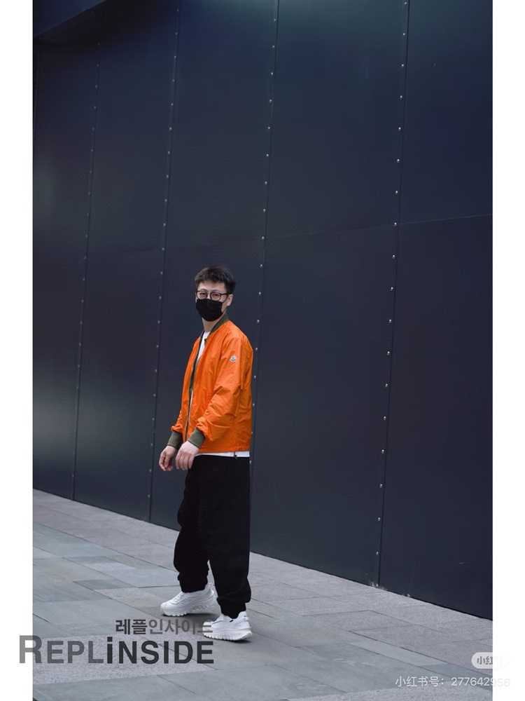 레플리카 명품 [MONCLER] 몽클레어 리버서블 봄버 바람막이 자켓 남녀공용 - 상세 이미지 실사 18