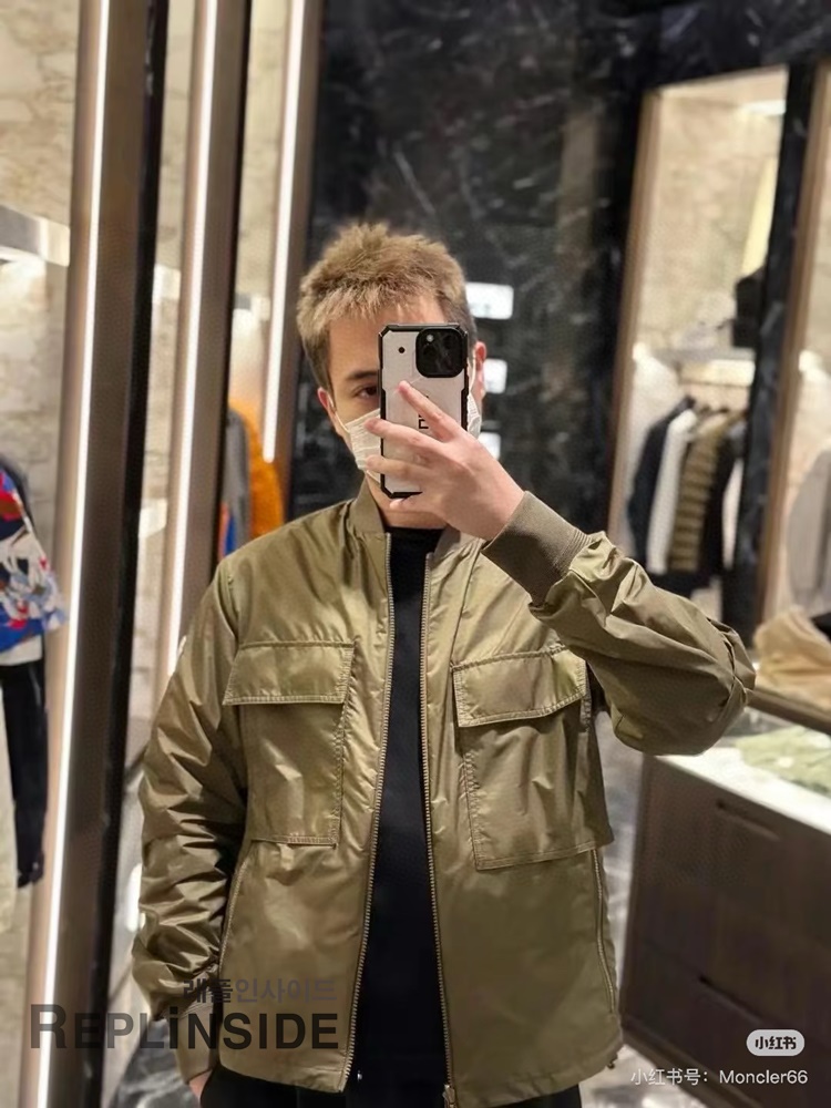 레플리카 명품 [MONCLER] 몽클레어 리버서블 봄버 바람막이 자켓 남녀공용 - 상세 이미지 실사 24