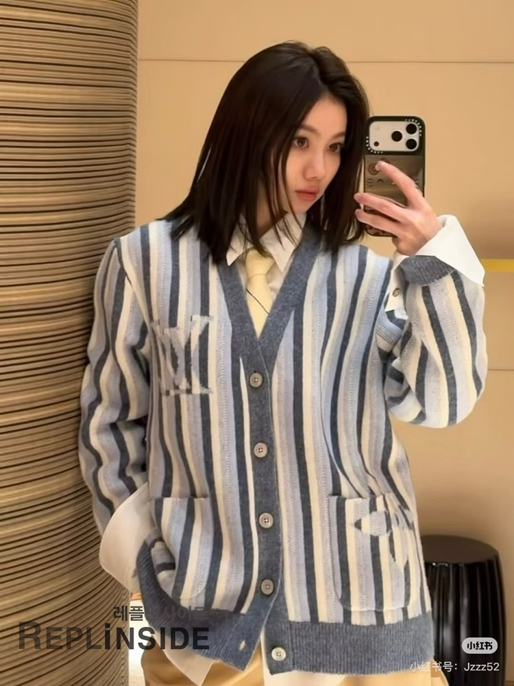 레플리카 명품 [LOUIS VUITTON] 루이비통 스트라이프드 자카드 가디건 남녀공용 - 라벨 실사