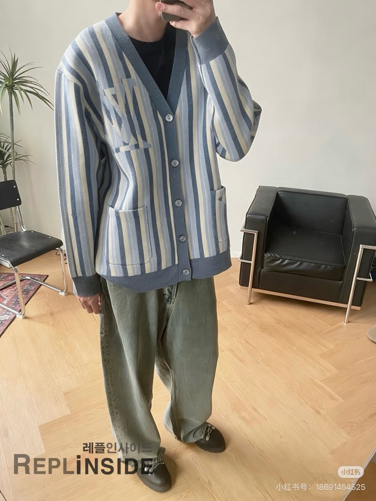 레플리카 명품 [LOUIS VUITTON] 루이비통 스트라이프드 자카드 가디건 남녀공용 - 상세 이미지 실사 20