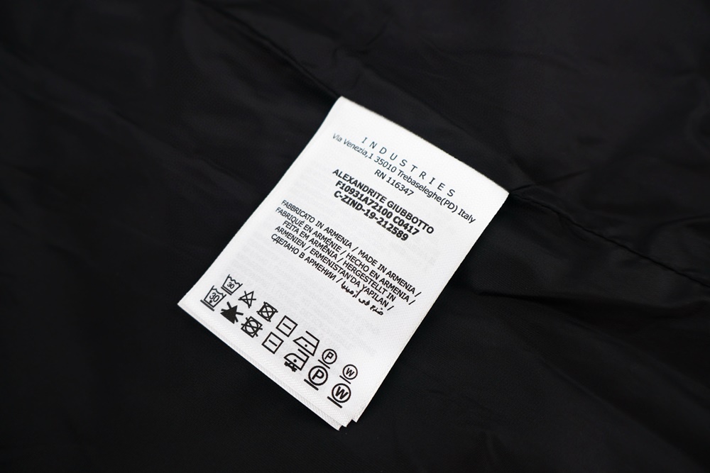 레플리카 명품 [MONCLER] 몽클레어 캡 야상 후드 바람막이 2컬러 네이비/화이트 2컬러 남녀공용 - 전체 실사