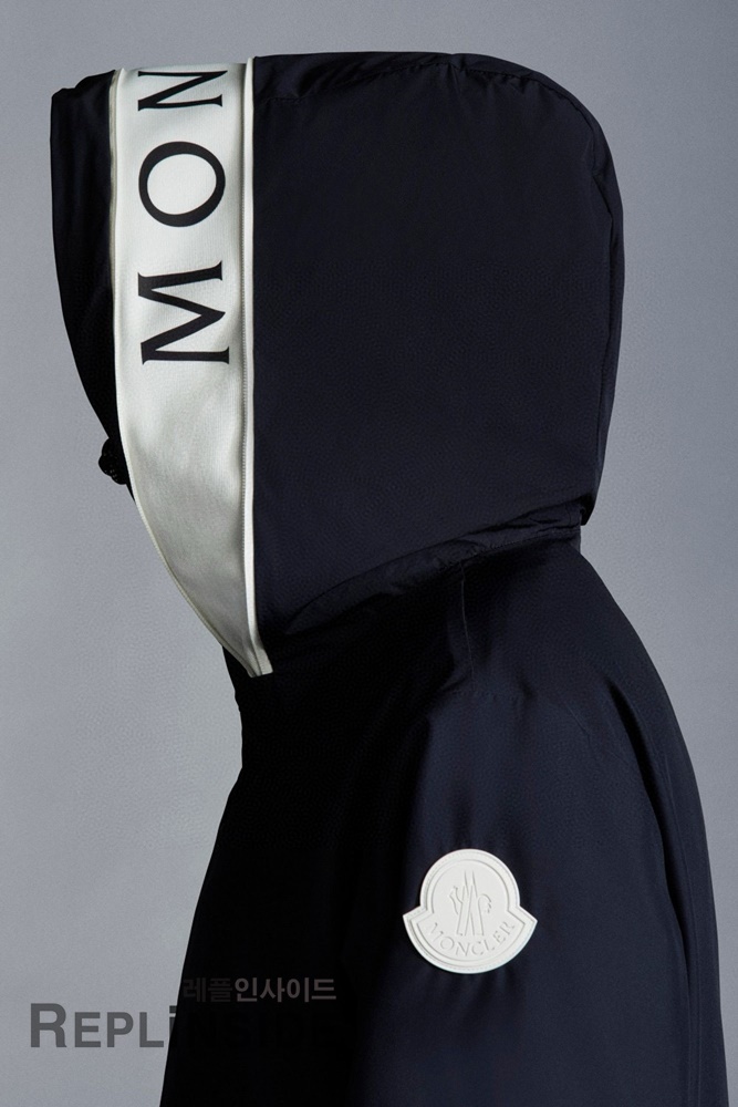 레플리카 명품 [MONCLER] 몽클레어 캡 야상 후드 바람막이 2컬러 네이비/화이트 2컬러 남녀공용 - 상세 이미지 실사 28