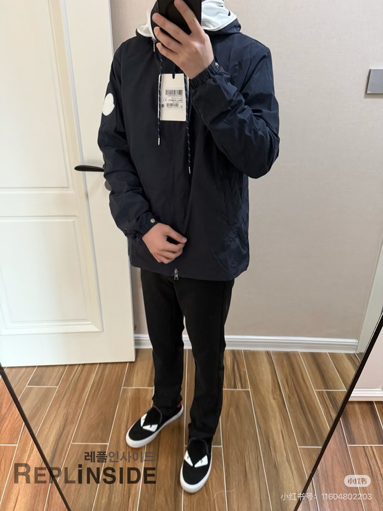 레플리카 명품 [MONCLER] 몽클레어 캡 야상 후드 바람막이 2컬러 네이비/화이트 2컬러 남녀공용 - 상세 이미지 실사 31