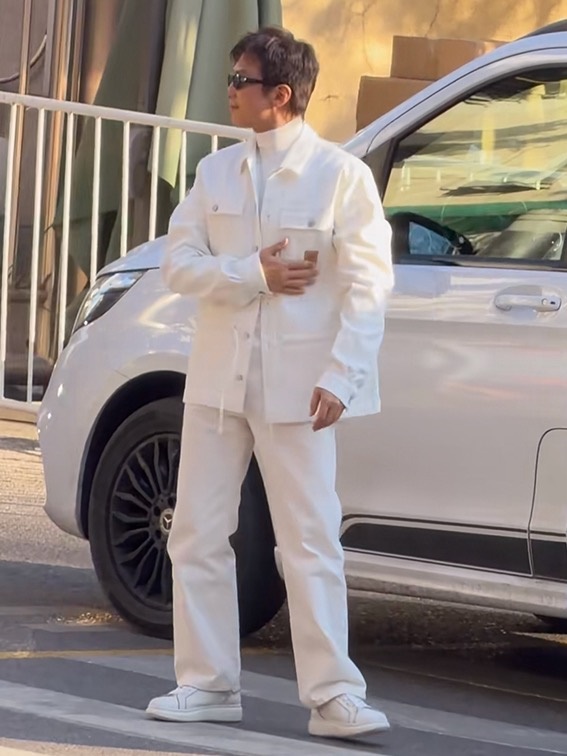 레플리카 명품 [LOUIS VUITTON] 루이비통 시그니처 자카드 오버셔츠 남성용 - 사이즈 실사