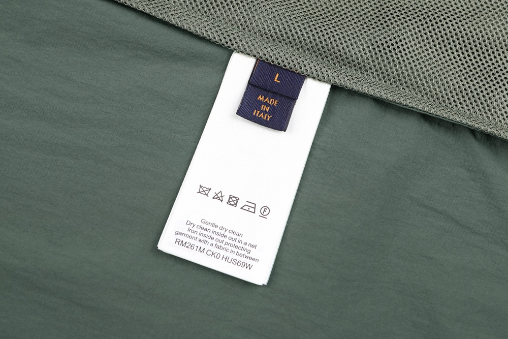 레플리카 명품 [LOUIS VUITTON] 루이비통 글램핑 슬리브드 셔츠 남성용 - 전체 실사