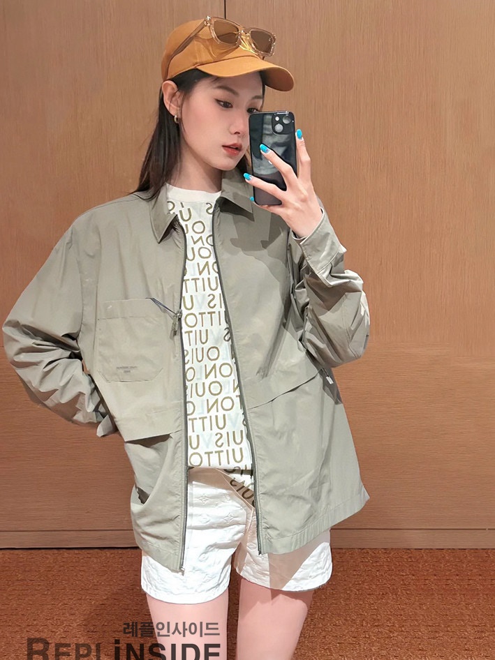 레플리카 명품 [LOUIS VUITTON] 루이비통 글램핑 슬리브드 셔츠 남성용 - 디테일 실사