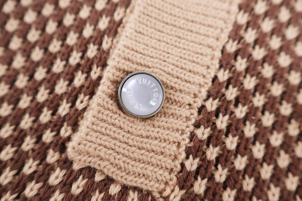 레플리카 명품 [LOUIS VUITTON] 루이비통 시그니처 쇼트 슬리브 니트 매쉬 폴로 티셔츠 남녀공용 - 로고 실사