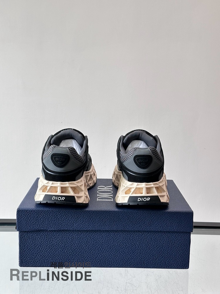 레플리카 명품 [DIOR] 디올 B35 NXXT 스니커즈 남성용 - 박스 실사
