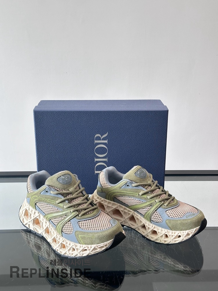 레플리카 명품 [DIOR] 디올 B35 NXXT 스니커즈 남성용 - 밑창 실사