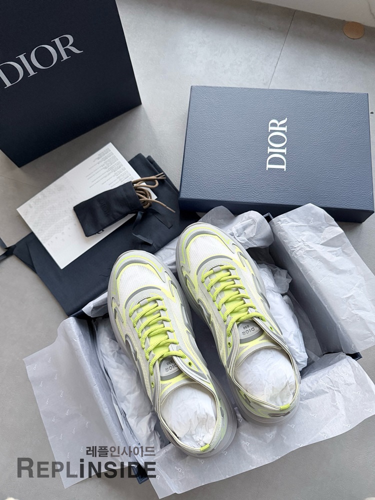 레플리카 명품 [DIOR] 디올 B30 오블리크 로우 스니커즈 남성용 - 옆면 실사