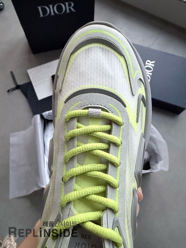레플리카 명품 [DIOR] 디올 B30 오블리크 로우 스니커즈 남성용 - 박스 실사