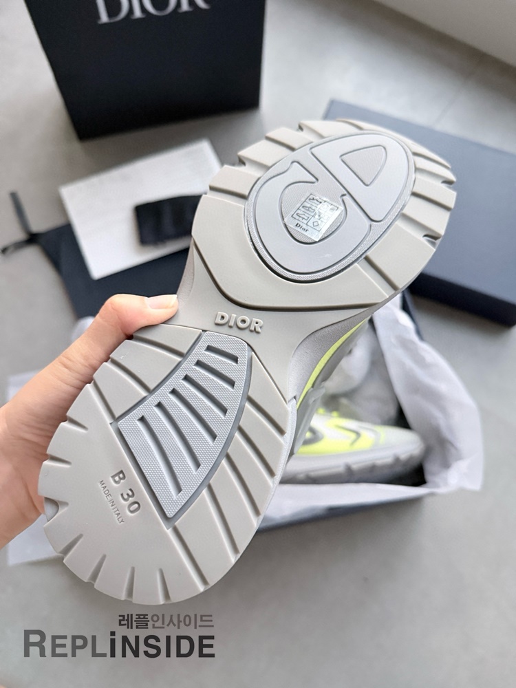 레플리카 명품 [DIOR] 디올 B30 오블리크 로우 스니커즈 남성용 - 택 실사