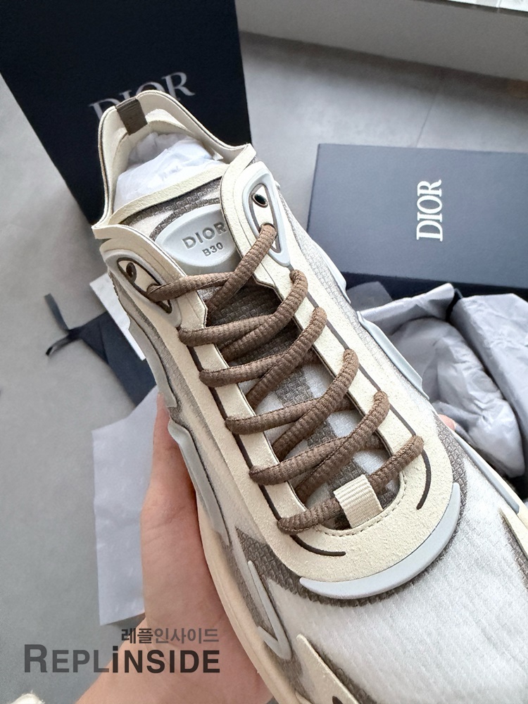 레플리카 명품 [DIOR] 디올 B30 오블리크 로우 스니커즈 남성용 - 택 실사