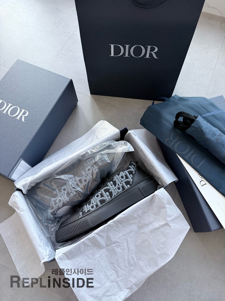 레플리카 명품 [DIOR] 디올 B33 스니커즈 남성용 - 옆면 실사