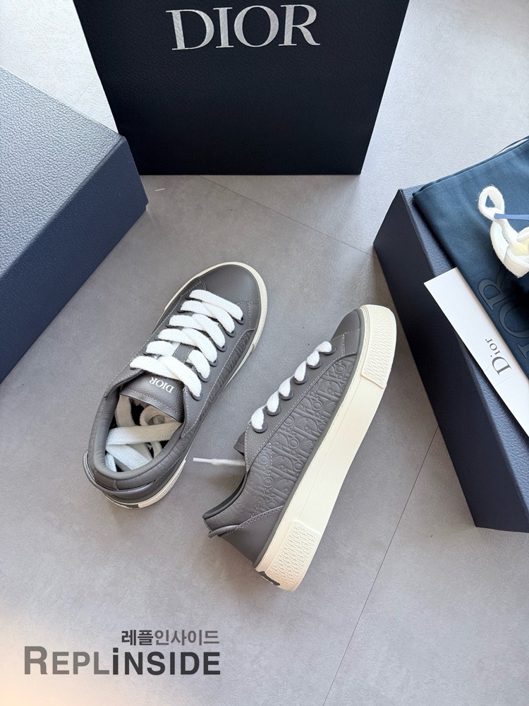레플리카 명품 [DIOR] 디올 B33 스니커즈 남성용 - 앞면 실사
