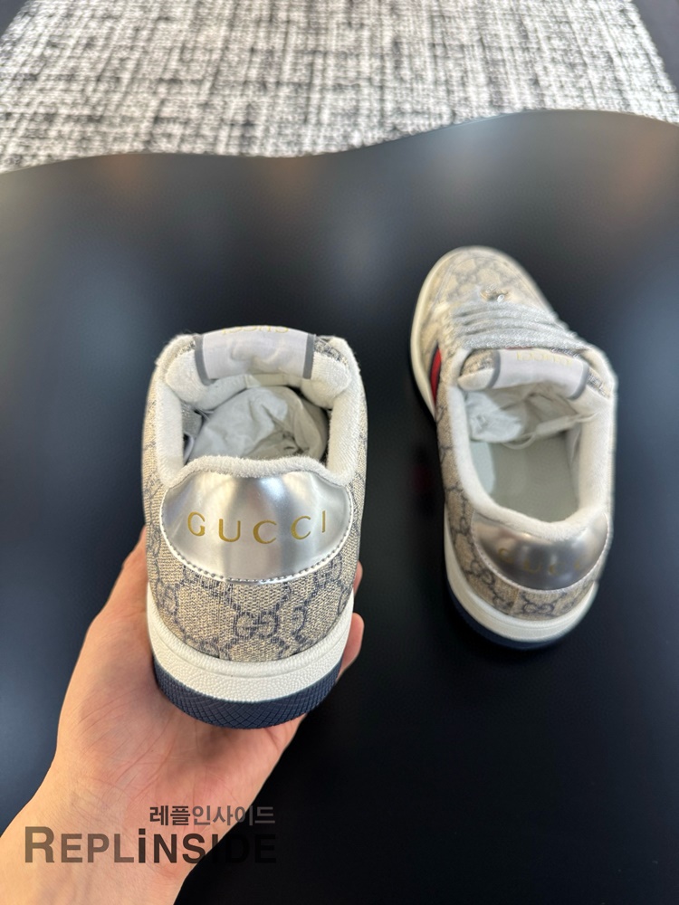 9930.jpg