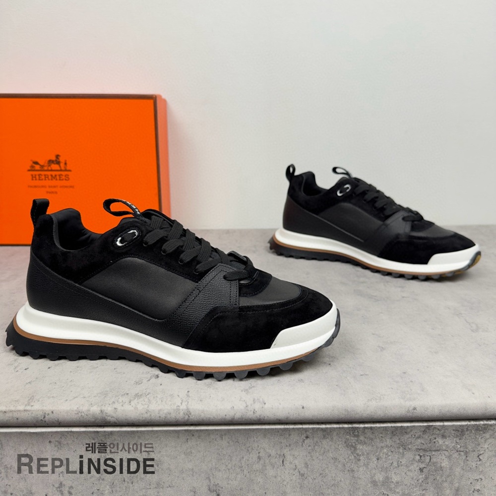 레플리카 명품 [HERMES] 에르메스 리더 스니커즈 남성용 - 앞면 실사