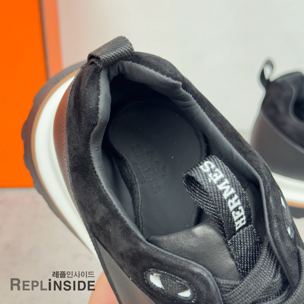 레플리카 명품 [HERMES] 에르메스 리더 스니커즈 남성용 - 박스 실사