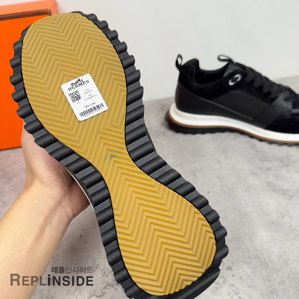 레플리카 명품 [HERMES] 에르메스 리더 스니커즈 남성용 - 전체 실사