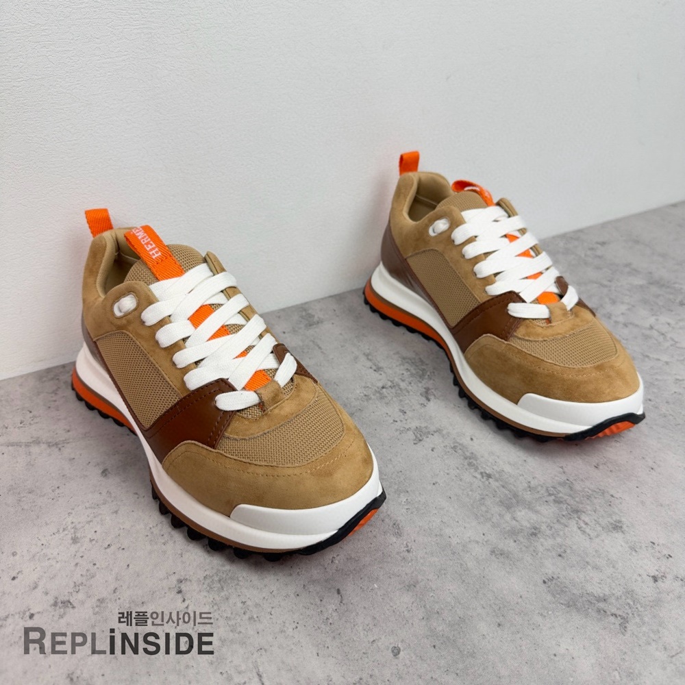 레플리카 명품 [HERMES] 에르메스 리더 스니커즈 남성용 - 옆면 실사