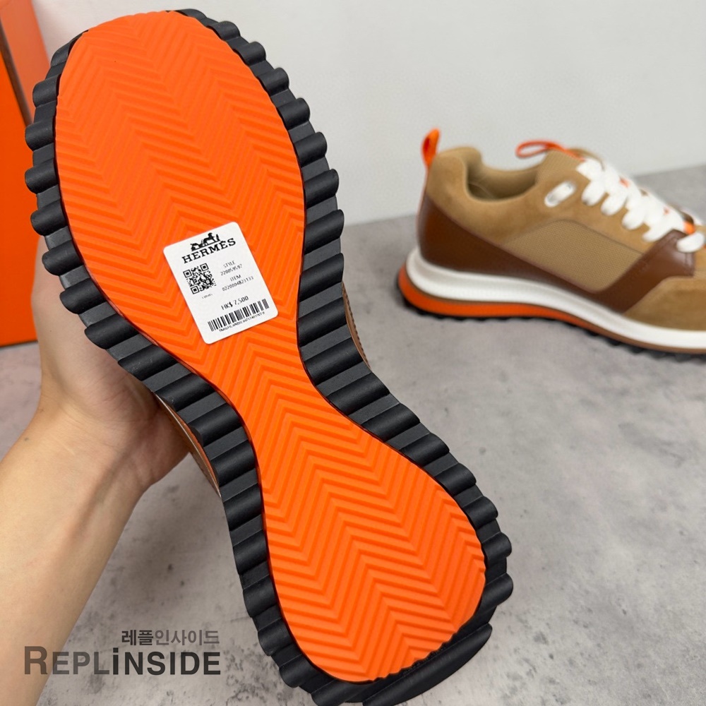 레플리카 명품 [HERMES] 에르메스 리더 스니커즈 남성용 - 전체 실사