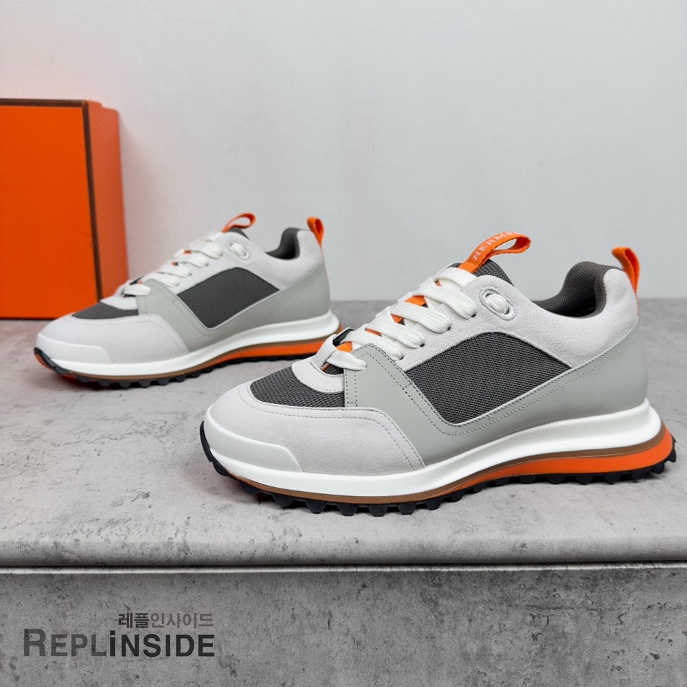 레플리카 명품 [HERMES] 에르메스 리더 스니커즈 남성용 - 뒷면 실사