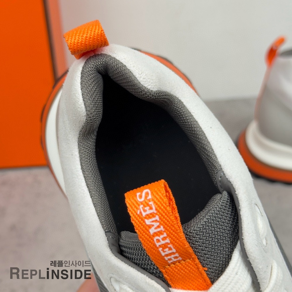 레플리카 명품 [HERMES] 에르메스 리더 스니커즈 남성용 - 박스 실사