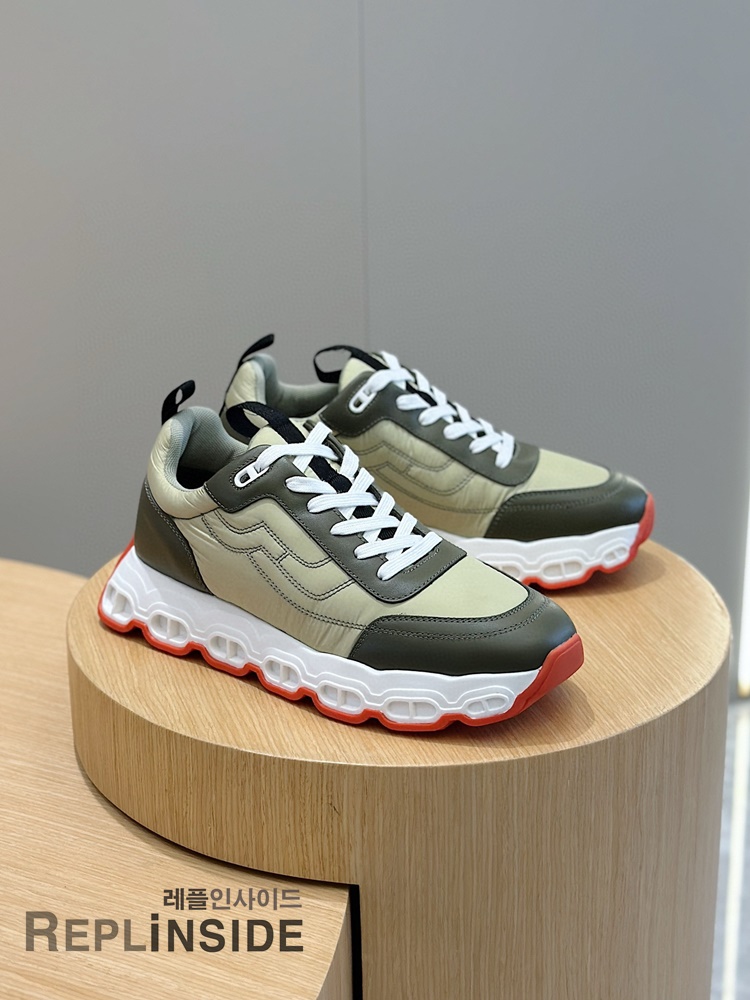 레플리카 명품 [HERMES] 에르메스 임펄스 스니커즈 남성용 - 뒷면 실사