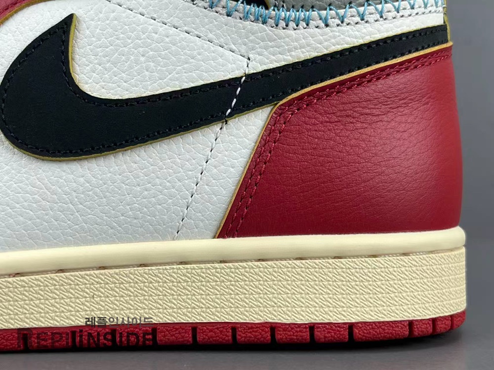 유니온 x 에어조던1 하이 OG 바시티 레드 쉐도우 그레이 HV8563-600, 레플리카스캇, 레플리카스니커즈, 레플리카운동화, 에어조던1, 남성스니커즈, 실사, 착샷, 인기스니커즈, 리셀, 리뷰