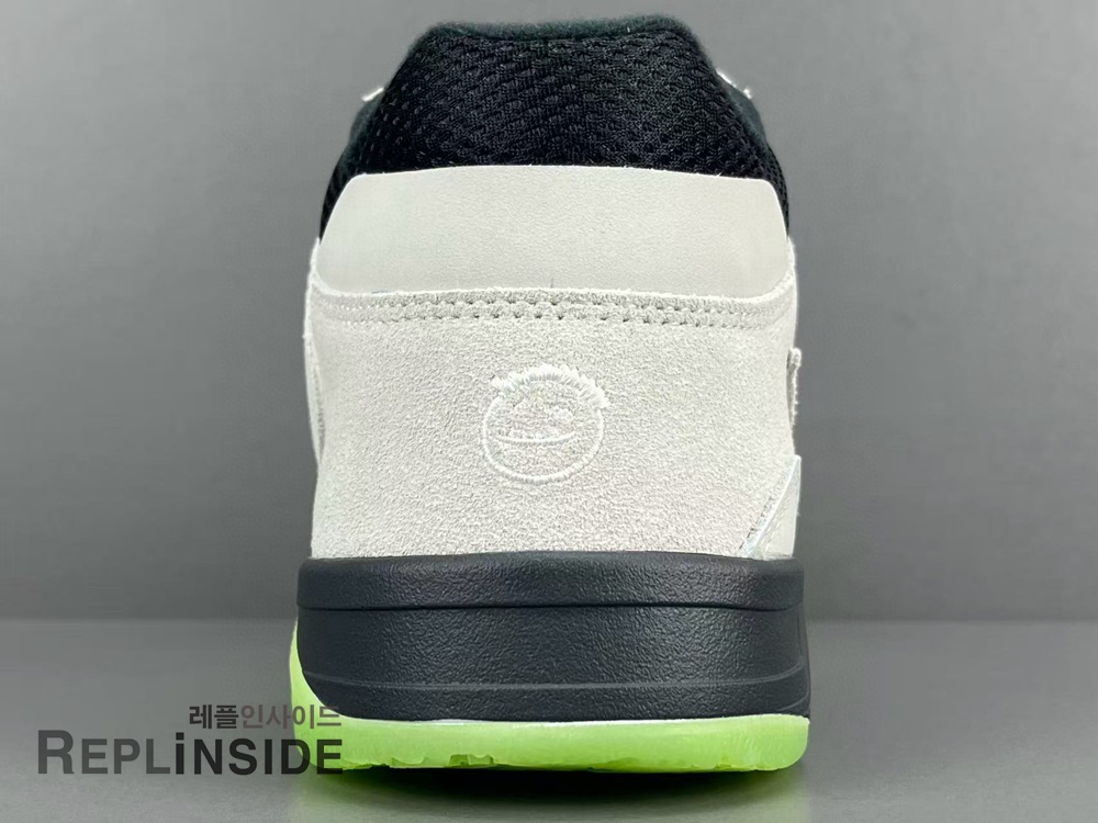 트래비스 스캇 협업 IH7971-001 밑창 클로즈업, 레플리카 운동화, 스니커즈 실물 리뷰