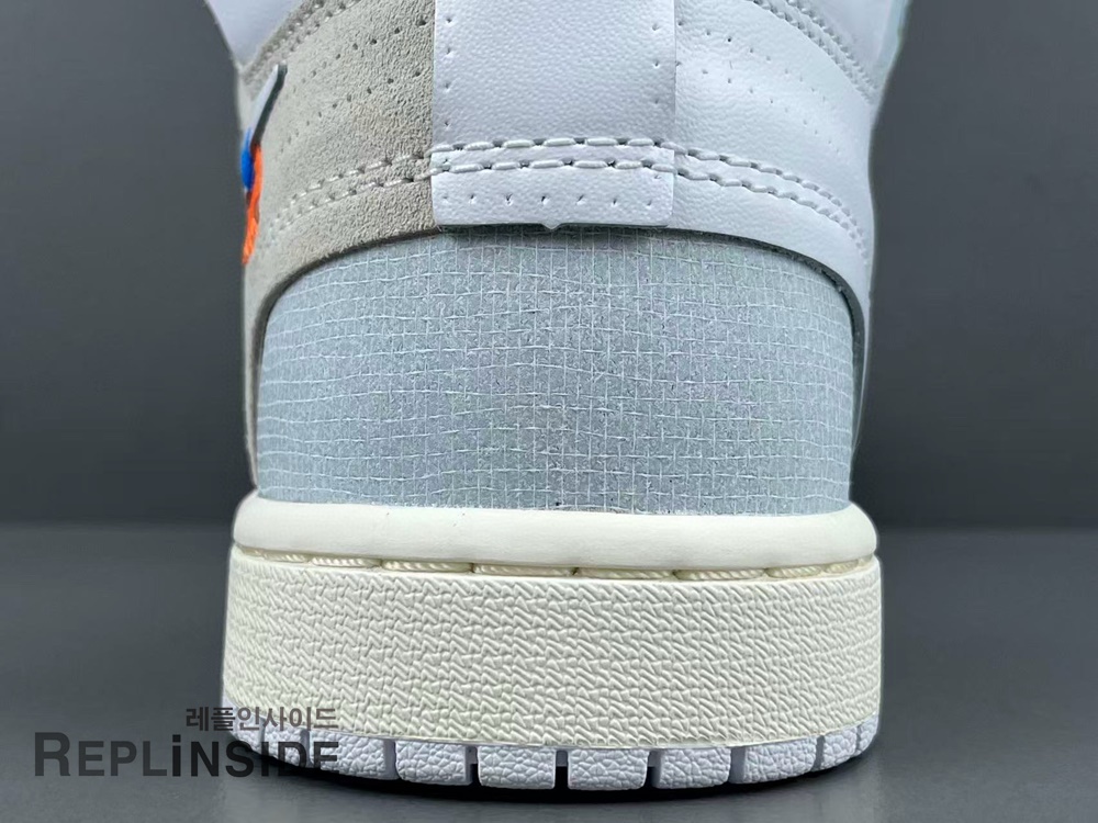 레플리카 명품 [AIR JORDAN] 오프화이트 X 에어조던1 알래스카 화이트 AA3834-100 남녀공용 (OG공장) - 라벨 실사