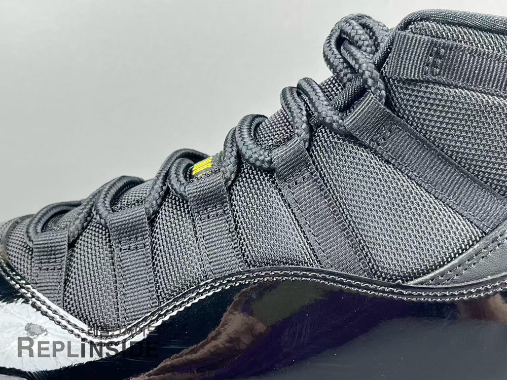 AJ11 감마 블루, 레플리카스니커즈, 레플리카신발, Air Jordan11, 실사, 착샷, 남성스니커즈, 인기, 리셀, 구매, 리뷰