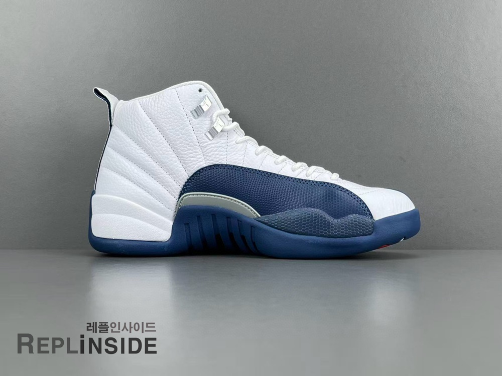 에어조던12 메탈릭 실버 바시티 레드 프리미엄 레플리카 운동화 #레플리카조던 #레플리카에어조던 #레플리카스니커즈 #레플리카운동화 #레플리카조던12