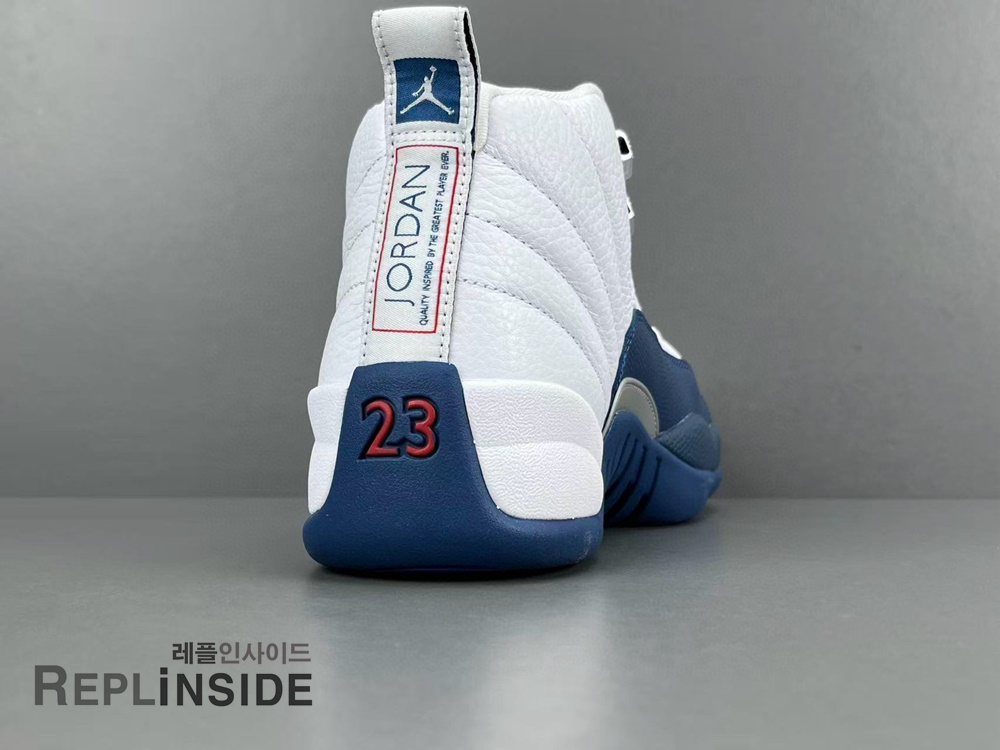 레플리카 에어조던12 메탈릭 실버 프렌치화이트 정밀제작 #레플리카조던 #레플리카조던12 #레플리카운동화 #레플리카스니커즈 #레플리카나이키