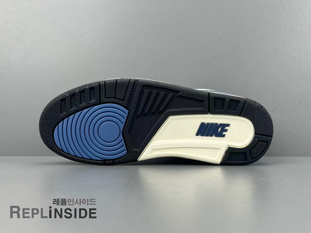 아 마 마니에르 x 나이키 에어조던3 OG SP 디퓨즈드 블루 HV8571-100 인솔 디테일, 아마마니에르, 나이키, 에어조던3, OG, 디퓨즈드블루, 레플리카스니커즈, 실물컷