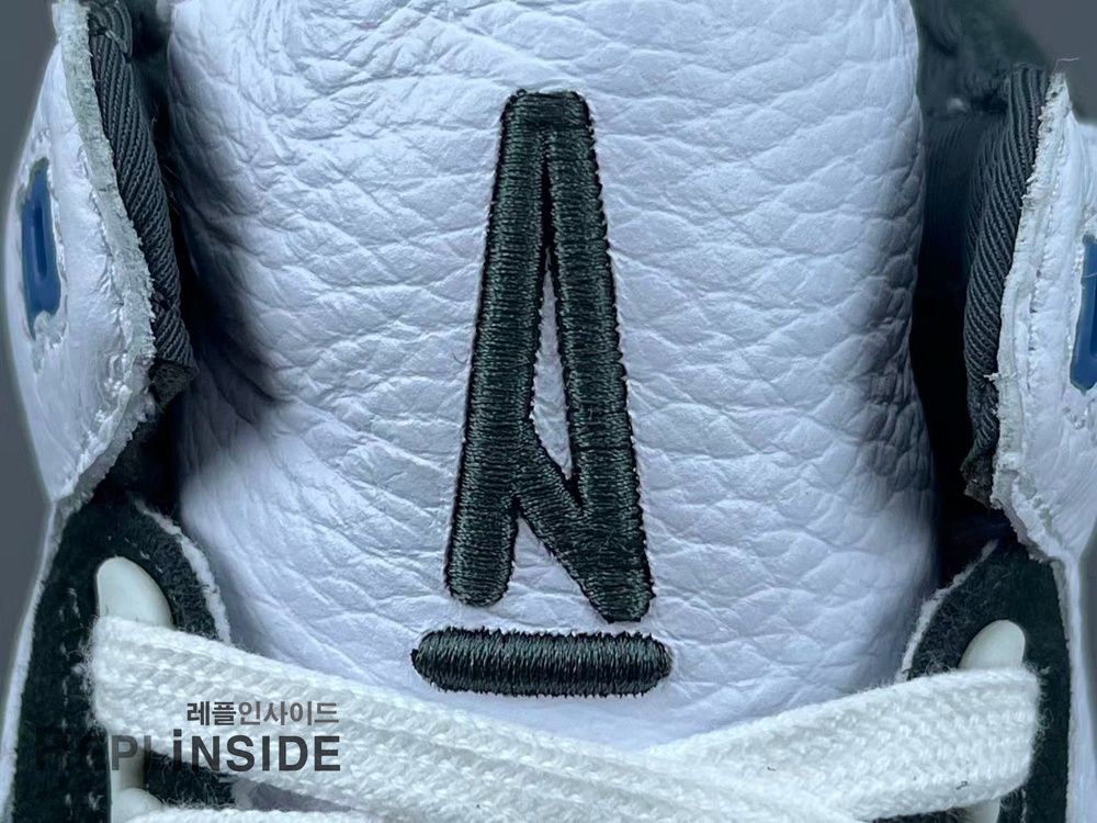 아 마 마니에르 x 나이키 에어조던3 OG SP 디퓨즈드 블루 HV8571-100 상단 디테일, 아마마니에르, 나이키, 에어조던3, OG, 디퓨즈드블루, 레플리카운동화, 실물컷