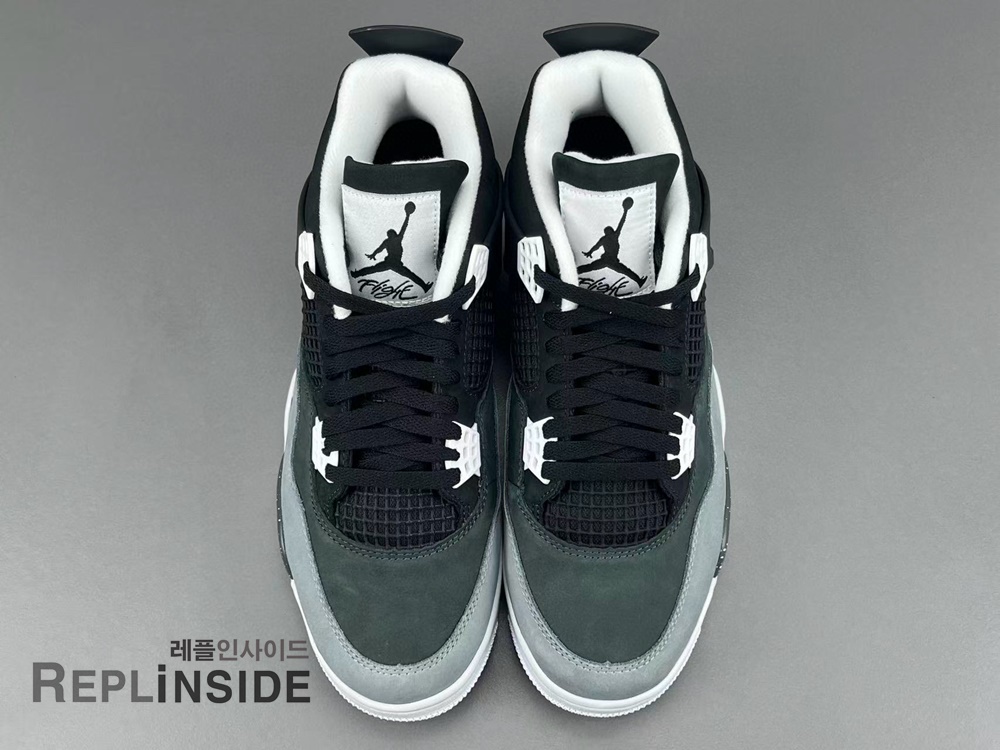 에어조던4 레트로 피어 2024 FQ8138-002 밑창 디테일, AJ4, 레트로 피어, 레플리카운동화, 프리미엄 스니커즈