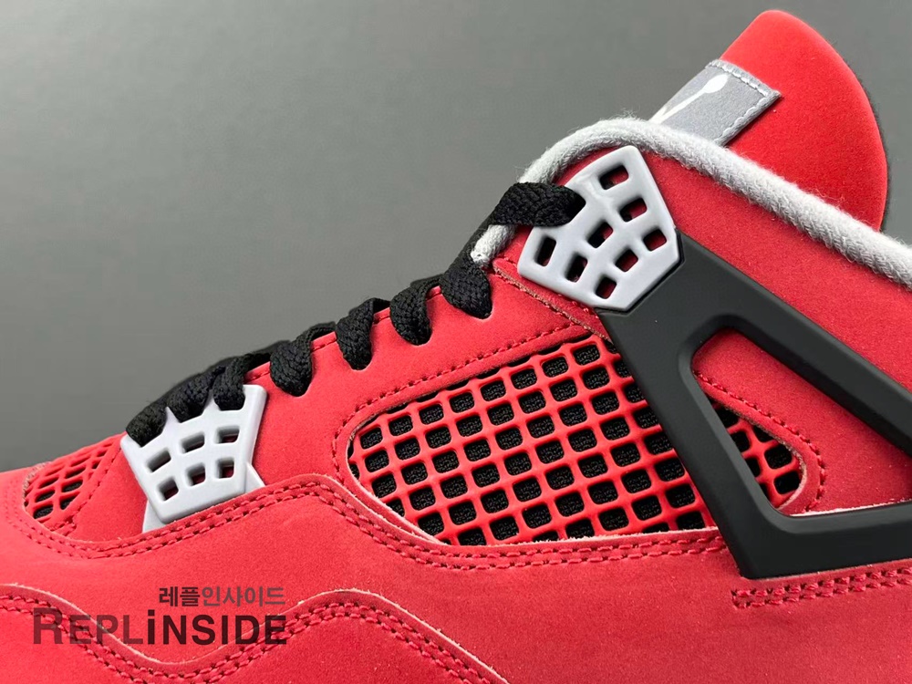 레플리카 명품 [AIR JORDAN] 에어조던4 토로 브라보 FQ8138-600 남성용 (LJR공장) - 소재 실사