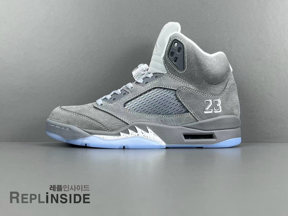 에어조던5 레트로 울프 그레이 DD0587-002, 레플리카스캇, 레플리카운동화, 레플리카스니커즈, AJ5, 실사, 착샷, 남성스니커즈, 인기, 리셀, 구매, 리뷰