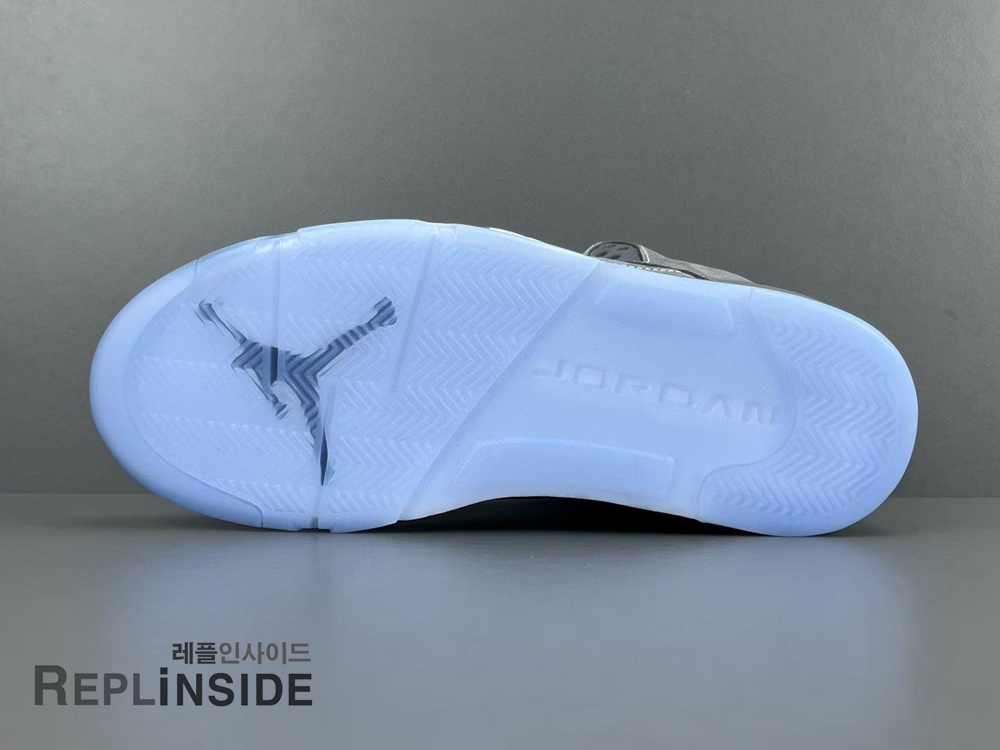 에어조던5 울프 그레이 DD0587-002, 레플리카스캇, 레플리카운동화, AJ5, 실사, 착샷, 남성스니커즈, 인기, 리셀, 구매, 리뷰