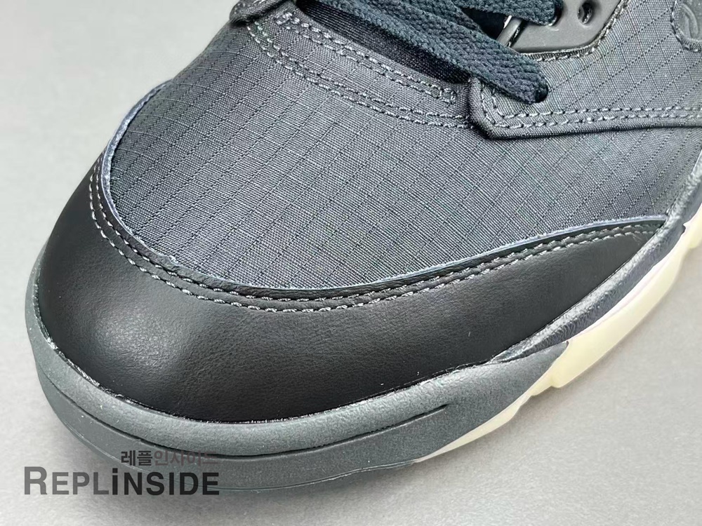 Air Jordan5 PSG 오프 느와르, 레플리카스캇, 레플리카운동화, AJ5 협업, 한정판, 실사, 착샷, 남성스니커즈, 인기, 리셀, 구매, 리뷰