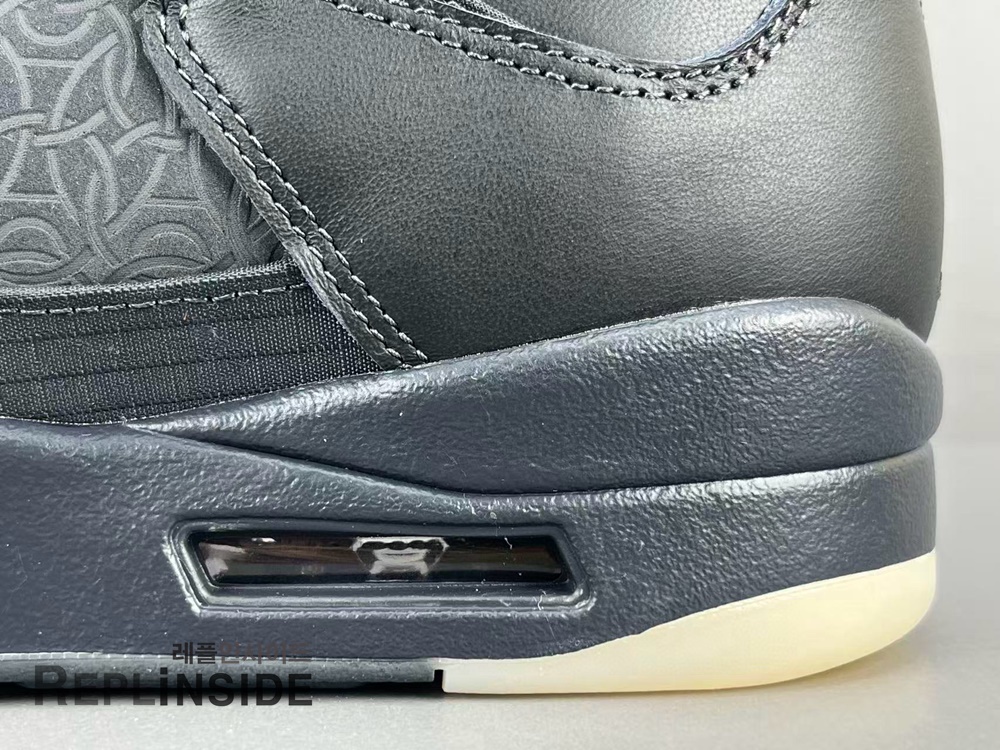 Air Jordan5 PSG 오프 느와르, 레플리카스캇, 레플리카운동화, AJ5, 협업, 한정판, 실사, 착샷, 남성스니커즈, 인기, 리셀, 구매, 리뷰