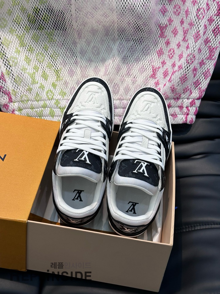 레플리카 명품 [LOUIS VUITTON] 루이비통 LV 트레이너 스니커즈 남녀공용 - 박스 실사