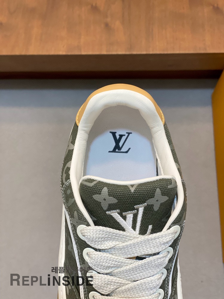 레플리카 명품 [LOUIS VUITTON] 루이비통 틸티드 스니커즈 남성용 - 박스 실사