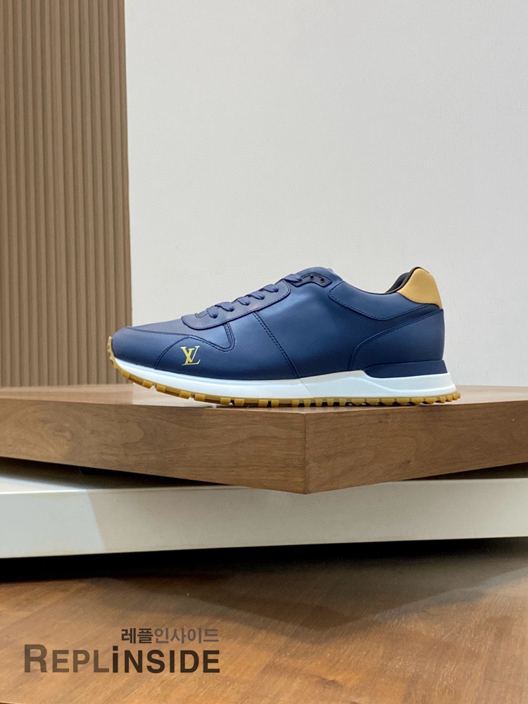 레플리카 명품 [LOUIS VUITTON] 루이비통 런어웨이 스니커즈 남성용 - 옆면 실사