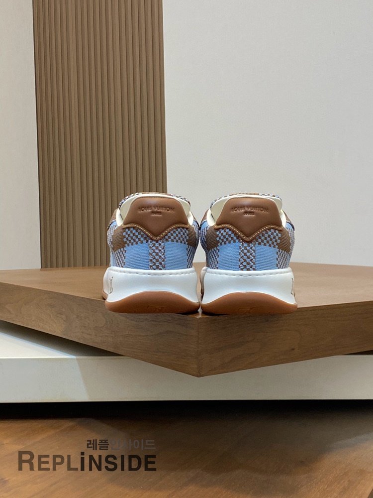 레플리카 명품 [LOUIS VUITTON] 루이비통 틸티드 스니커즈 남성용 - 택 실사