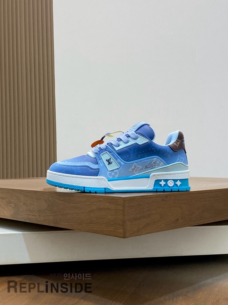 레플리카 명품 [LOUIS VUITTON] 루이비통 LV 트레이너 스니커즈 남녀공용 - 옆면 실사