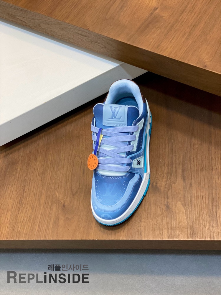 레플리카 명품 [LOUIS VUITTON] 루이비통 LV 트레이너 스니커즈 남녀공용 - 밑창 실사