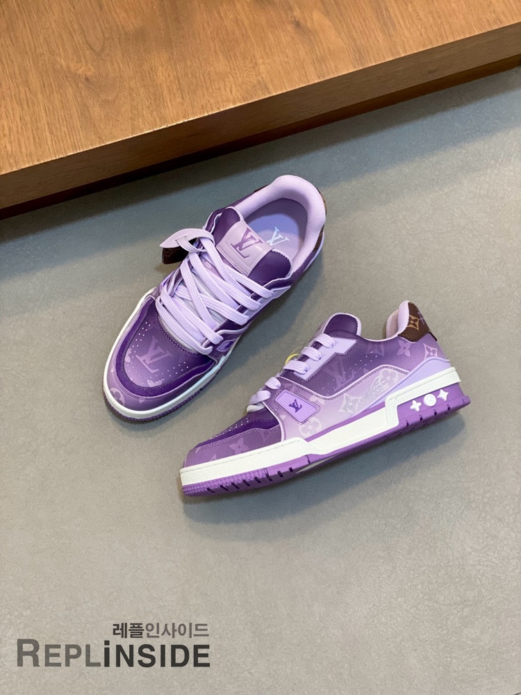 레플리카 명품 [LOUIS VUITTON] 루이비통 LV 트레이너 스니커즈 남녀공용 - 인솔 실사